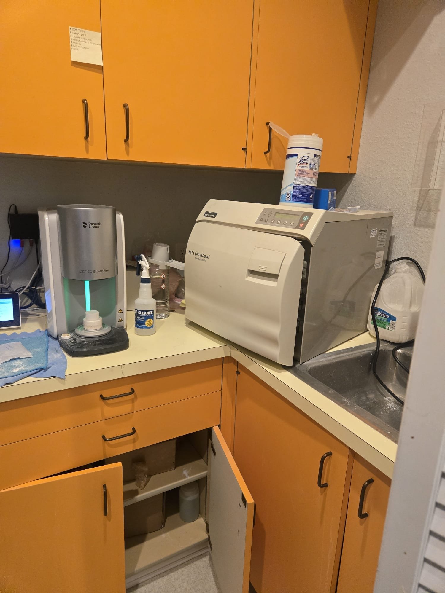 b9601987-ed1d-4dbd-8d5c-ddb95ecda1ff